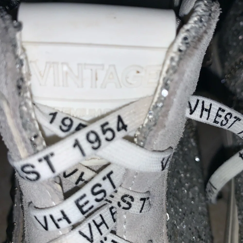 Vintage Havana Edith hi top silver glitter sneakers women’s shoes size 8 - Picture 5 of 13